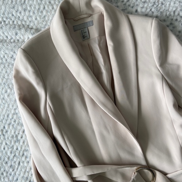 H&M jacket - Picture 2 of 3